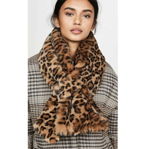 Apparis Luna Faux Fur Scarf Leopard - Picture 1 of 5
